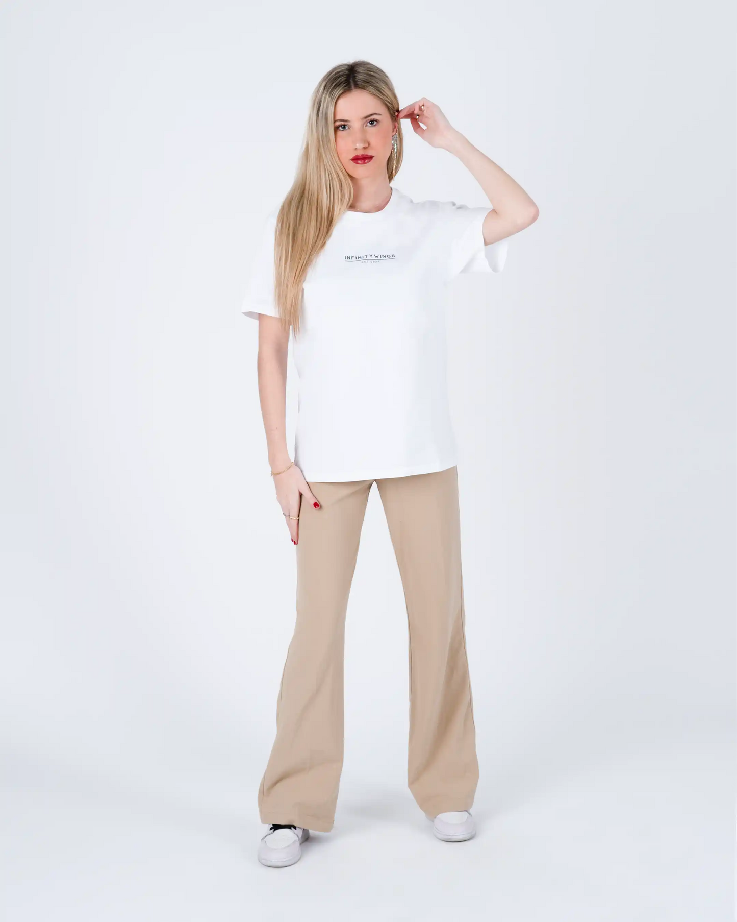 ESSENTIAL WHITE  TEE